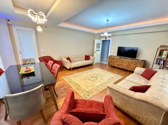 SAMSUN İLKADIM KALKANCI MH. 3+1 140 M2 3. KAT EBEVEYN BANYOLU CAM BALKONLARI TAKILI KREDİ LİMİTİ YOK SİTE İÇİ FIRSAT DAİRE.. 