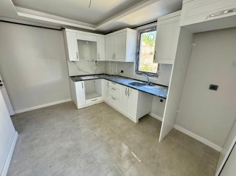 SAMSUN İLKADIM KALKANCI MH. 3+1 2. KAT 130 M2 EBEVEYN BANYOLU GİYİNME ODALI SIFIR FIRSAT DAİRE...