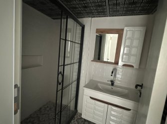 SAMSUN İLKADIM KADİFEKALE MAH 170m2 ARSA ÜZERİNDE 5.KATLI DIŞCEPHELİ DENIZ VE ŞEHİR MANZARALI İÇİ SIFIR YAPILI KOMPLE SATILIK BİNA  ( 5 AYRI BAĞIMSIZ BÖLÜM - KOMBİ TAKILI )