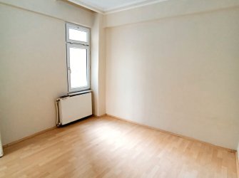 SAMSUN İLKADIM ÇİFTLİK MAH. 2+1 2.KAT DOĞALGAZLI BALKONLU MERKEZİ KONUMDA KREDİYE UYGUN FIRSAT DAİRE.. 