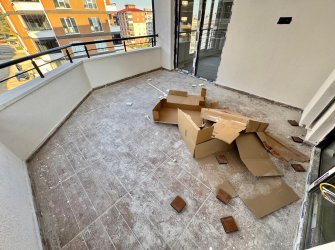 SAMSUN İLKADIM TEPECİK MH. 3+1 4. KAT 145 M2 EBEVEYN BANYOLU BÜYÜK BALKONLU ANAHTAR TESLİM FIRSAT DAİRE..