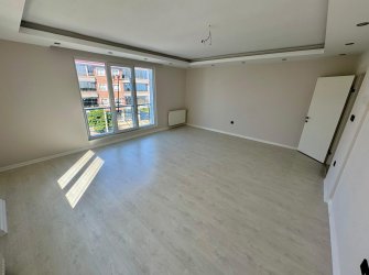 SAMSUN İLKADIM KAVACIK MH. 3+1 156 M2 2. KAT EBEVEYN BANYOLU CAM BALKONLARI TAKILI CADDEYE CEPHE SATILIK DAİRE..