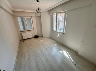 SAMSUN İLKADIM LİMAN MH. 2+1 3. KAT 100 M2 ASANSÖRLÜ CAM BALKONLU İÇİ FULL YAPILI FIRSAT DAİRE.. 