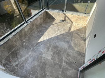 SAMSUN ATAKUM  ÇAKIRLAR YALI MAH MUKEMMEL KONUMDA 1.KAT 2+1GENİŞ BALKONLU OTOPARKLI KREDİYE UYGUN ASANSÖRLÜ SIFIR FIRSAT DAİRE