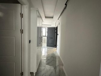 SAMSUN İLKADIM KALKANCI MAH 2+0 YÜKSEK GİRİŞ BALKONLU 75m2 OTOPARKLI VESTİYER TAKILI SIFIR DAİRE