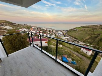 SAMSUN CANİK HASKÖY MH 2+1 FULL EŞYALI CAM BALKONLU EBEVEYN BANYOLU PANORAMİK DENİZ MANZARALI FIRSAT DAİRE 