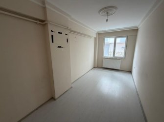 SAMSUN CANİK KARŞIYAKA MH 3+1 125m2 1.KAT CAM BALKONLU ASANSÖRLÜ AÇIK OTOPARKLI KİRALIK DAİRE