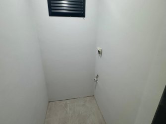 SAMSUN İLKADIM KALKANCI MH. 3+1 1. KAT 130 M2 DENİZ MANZARALI EBEVEYN BANYOLU YERDEN ISITMALI SIFIR FIRSAT DAİRE..