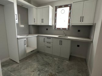 SAMSUN İLKADIM KALKANCI MAH 2+0 YÜKSEK GİRİŞ BALKONLU 75m2 OTOPARKLI VESTİYER TAKILI SIFIR DAİRE