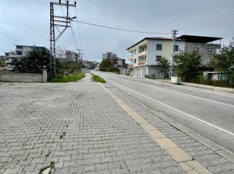 KAVACIK MAH.220M2 CADDEYE CEPHE İKİ KATLI ASANSÖRLÜ FIRSAT DÜKKAN 