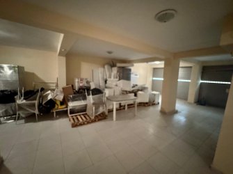 KAVACIK MAH.220M2 CADDEYE CEPHE İKİ KATLI ASANSÖRLÜ FIRSAT DÜKKAN 