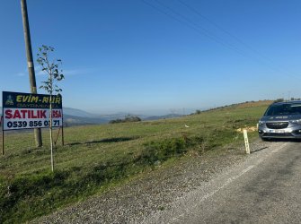 SAMSUN İLKADIM GÜRGENDAĞ MH. 6893 M2 DENİZ MANZARALI BUNGOLOVLAR BÖLGESİNDE ATA YOLUNA CEPHE ELEKTRİK YOL SU PROBLEMİ OLMAYAN FIRSAT TARLA.. 