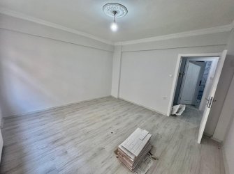 SAMSUN İLKADIM ÇİFTLİK MH. 3+1 1. KAT 125 M2 İÇİ FULL YAPILI MERKEZİ KONUMDA KREDİYE UYGUN FIRSAT DAİRE..