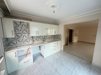 SAMSUN CANİK KARŞIYAKA MH 3+1 125m2 1.KAT CAM BALKONLU ASANSÖRLÜ AÇIK OTOPARKLI KİRALIK DAİRE