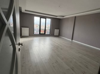 SAMSUN İLKADIM KALKANCI MAH 3+1 140m2 2 CAM BALKON ASANSÖRLÜ 2 BANYO VESTİYERLİ OTOPARKLI 2 YILLIK 4.KAT KUPON DAİRE 
