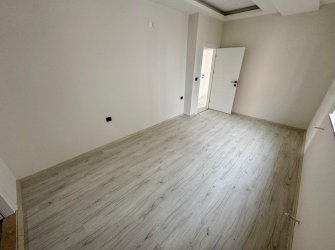 SAMSUN İLKADIM KIŞLA MH. 3+1 1. KAT 130 M2 EBEVEYN BANYOLU KREDİYE UYGUN SIFIR FİRSAT DAİRE..