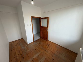 SAMSUN İLKADIM SELAHİYE MH 2+1 100m2 5.KAT ASANSÖRLÜ GENİŞ BALKONLU MERKEZİ KONUMDA FIRSAT DAİRE