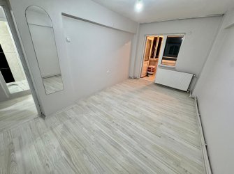 SAMSUN ATAKUM ESENEVLER MH. 3+1 115 M2 KOT 2 İÇİ YAPILI MASRAFSIZ TRAMVAYA 200 METRE MESAFEDE BALKONLU MÜSTAKİL GİRİŞLİ KREDİYE UYGUN FIRSAT DAİRE..