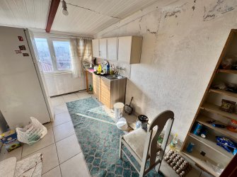 SAMSUN İLKADIM KIŞLA MH. 2+1 4. KAT 160 M2 İKİ BÜYÜK KAPALI TERASLI KAT MÜLKİYETLİ 15 YILLIK ACİL SATILIK FIRSAT DAİRE.. 