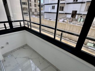 SAMSUN İLKADIM TEPECİK MH. 2+1 110 M2 1. KAT EBEVEYN BANYOLU CAM BALKONLARI KOMBİSİ TAKILI BÜYÜK BALKONLU SIFIR FIRSAT DAİRE..