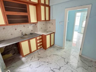SAMSUN İLKADIM ÇİFTLİK MH. 2+1 3. KAT 95 M2 İÇİ YAPILI MASRAFSIZ KREDİYE UYGUN FIRSAT DAİRE..