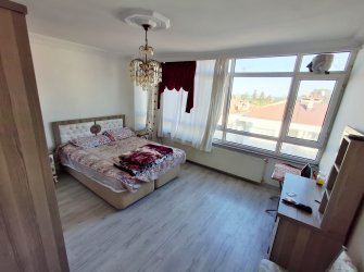 SAMSUN İLKADIM İSTASYON MAH 4.KAT 3+1 130m2 ASANSÖRLÜ KREDİYE UYGUN YOLA CEPHE MASRAFSIZ DENİZ MANZARALI DIŞCEPHELİ KUPON DAİRE