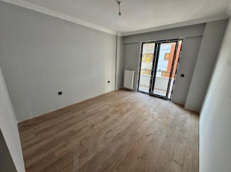 SAMSUN İLKADIM TEPECİK MH. 3+1 4. KAT 145 M2 EBEVEYN BANYOLU BÜYÜK BALKONLU ANAHTAR TESLİM FIRSAT DAİRE..