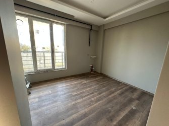 SAMSUN ATAKUM ÇAKIRLAR YALI MAH. 1+1 SIFIR YERDEN ISITMALI GİRİŞ KAT