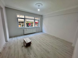 SAMSUN İLKADIM ÇİFTLİK MH. 3+1 1. KAT 125 M2 İÇİ FULL YAPILI MERKEZİ KONUMDA KREDİYE UYGUN FIRSAT DAİRE..