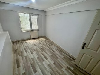 SAMSUN İLKADIM ADALET MH. 2+1 95 M2 BAHÇE KAT MÜSTAKİL GİRİŞLİ DIŞ CEPHELİ İÇİ YAPILI MASRAFSIZ MERKEZİ KONUMDA FIRSAT DAİRE..