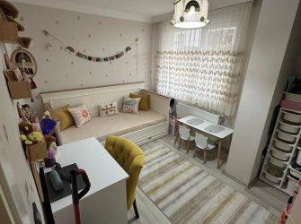  SAMSUN İLKADIM KALKANCI MAH GENİŞ CAM BALKONLU 2+1 110m2 ASANSÖRLÜ OTOPARKLI KREDİYE UYGUN 2 BANYOLU 5 YILLIK GİRİŞ KAT DAİRE 