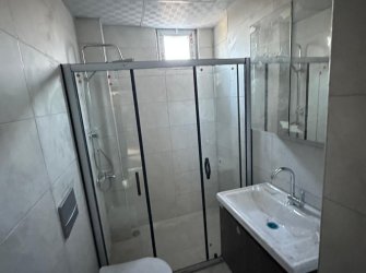 SAMSUN ATAKUM ÇAKIRLAR YALI MAH 1+1 50m2 1.KAT GENİŞ BALKONLU OTOPARKLI SIFIR DAİRE 