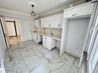 SAMSUN İLKADIM LİMAN MH. 2+1 3. KAT 100 M2 ASANSÖRLÜ CAM BALKONLU İÇİ FULL YAPILI FIRSAT DAİRE.. 
