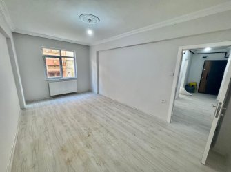 SAMSUN İLKADIM ÇİFTLİK MH. 3+1 1. KAT 125 M2 İÇİ FULL YAPILI MERKEZİ KONUMDA KREDİYE UYGUN FIRSAT DAİRE..