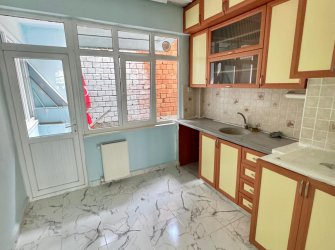 SAMSUN İLKADIM ÇİFTLİK MH. 2+1 3. KAT 95 M2 İÇİ YAPILI MASRAFSIZ KREDİYE UYGUN FIRSAT DAİRE..