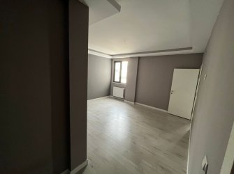 SAMSUN İLKADIM KALKANCI MAH 3+1 140m2 2 CAM BALKON ASANSÖRLÜ 2 BANYO VESTİYERLİ OTOPARKLI 2 YILLIK 4.KAT KUPON DAİRE 
