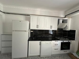 SAMSUN ATAKUM ÇAKIRLAR MAH 1+1 YÜKSEK GİRİŞ 50m2 EŞYALI KREDİYE UYGUN KOMBİ TAKILI OTOPARKLI SIFIR DAİRE