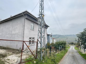 SAMSUN ATAKUM BEYPINAR MH. 311 M2 ARSA ÜZERİNDE KURULU 2 KATLI SATILIK BAHÇELİ MÜSTAKİL BİNA.. 