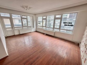 SAMSUN İLKADIM ÇİFTLİK MH. 3+1 120 M2 2. KAT ASANSÖRLÜ DIŞ CEPHELİ ÇİFTLİK CADDESİNE CEPHE İŞ YERİNE MÜSAİT KİRALIK DAİRE.. 