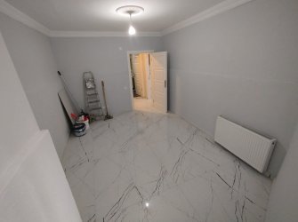 SAMSUN İLKADIM ADALET MAH 1+1 DOĞALGAZLI 6 YILLIK OTOPARKLI ASANSÖRLÜ 70m2 BAHÇE KAT KUPON DAİRE