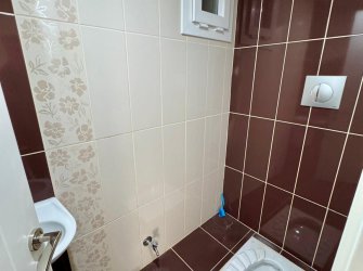 SAMSUN İLKADIM KAVACIK MH. 3+1 156 M2 1. KAT EBEVEYN BANYOLU CAM BALKONLARI TAKILI CADDEYE CEPHE SATILIK DAİRE..