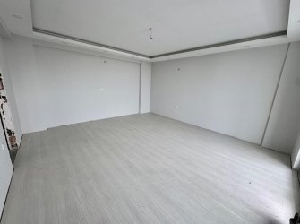 SAMSUN İLKADIM KAVACIK MH. 3+1 2. KAT 130 M2 EBEVEYN BANYOLU YERDEN ISITMALI DENİZ MANZARALI KREDİYE UYGUN FIRSAT DAİRE. 