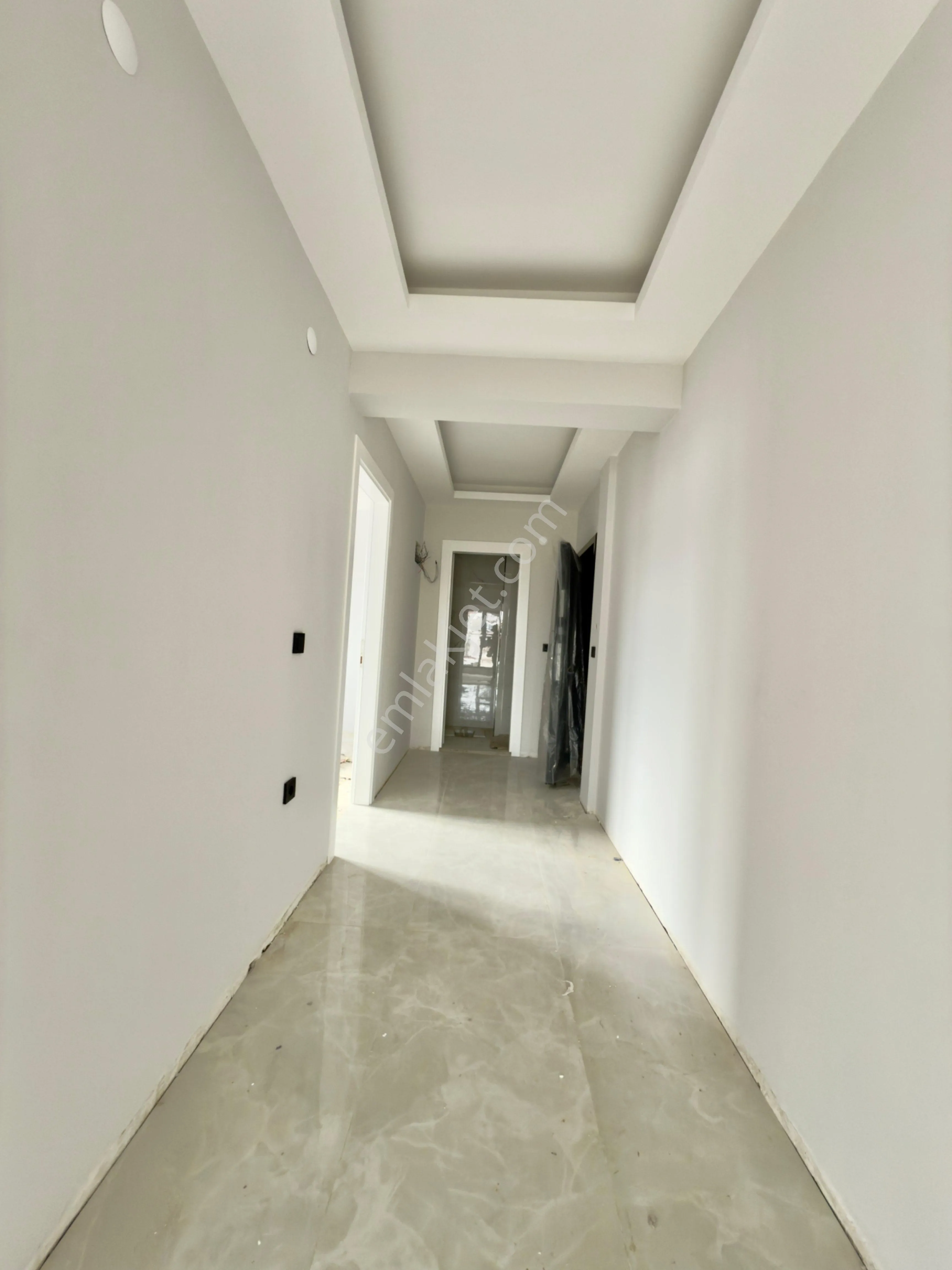 SAMSUN İLKADIM KIŞLA MH 3+1 145m2 KAT VE CEPHE SEÇENEKLİ YERDEN ISITMALI EBEVEYN BANYOLU CADDEYE CEPHE 2 AYA TESLİM SATILIK SIFIR LÜX DAİRELER