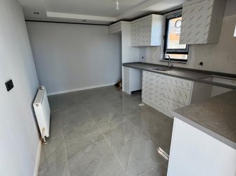 SAMSUN İLKADIM KALKANCI MH 3+1 1. KAT 130 M2 GENİŞ 2 BALKONLU EBEVEYN BANYOLU OTOPARKLI SIFIR FIRSAT DAİRE