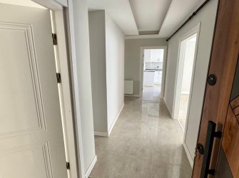 SAMSUN İLKADIM KALKANCI MH. 3+1 4. KAT 130 M2 EBEVEYN BANYOLU GİYİNME ODALI BÜYÜK BALKONLU SIFIR FIRSAT DAİRE.