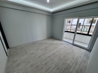 SAMSUN İLKADIM TEPECİK MH. 2+1 110 M2 1. KAT EBEVEYN BANYOLU CAM BALKONLARI KOMBİSİ TAKILI BÜYÜK BALKONLU SIFIR FIRSAT DAİRE..