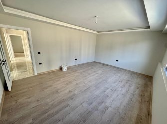 SAMSUN İLKADIM KIŞLA MH. 3+1 1. KAT 130 M2 EBEVEYN BANYOLU YERDEN ISITMALI KREDİYE UYGUN FIRSAT DAİRE.. 