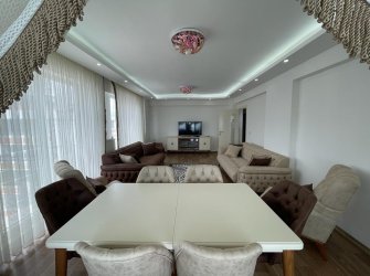 SAMSUN İLKADIM KARASAMSUN MH. 3+1 160 M2 10. KAT DENİZ MANZARALI EBEVEYN BANYOLU ÇİFT BALKONLU SİTE İÇİ FIRSAT DAİRE..
