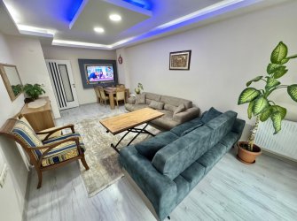 SAMSUN İLKADIM KAVACIK MH. 3+1 2. KAT 130 M2 EBEVEYN BANYOLU ASANSÖRLÜ 4 YILLIK FIRSAT DAİRE..