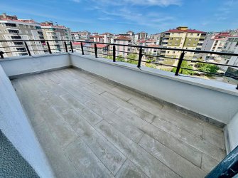 SAMSUN İLKADIM DEREBAHÇE MH. 3+1 170 M2 GİYİNME ODALI ATASAMA YAKIN FIRSAT DAİRE
